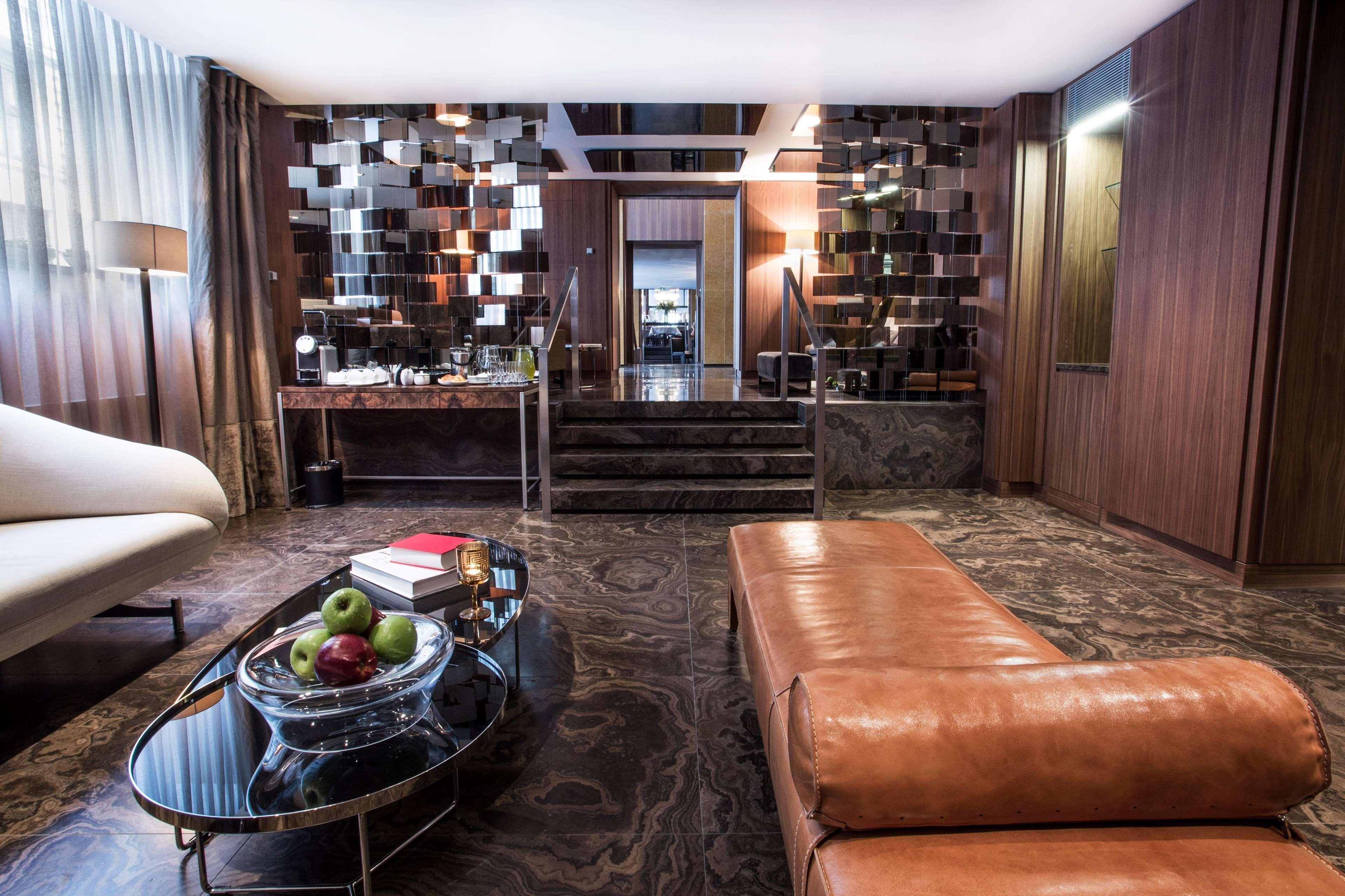 The Emblem Prague Hotel - Preferred Hotels & Resorts Bagian luar foto