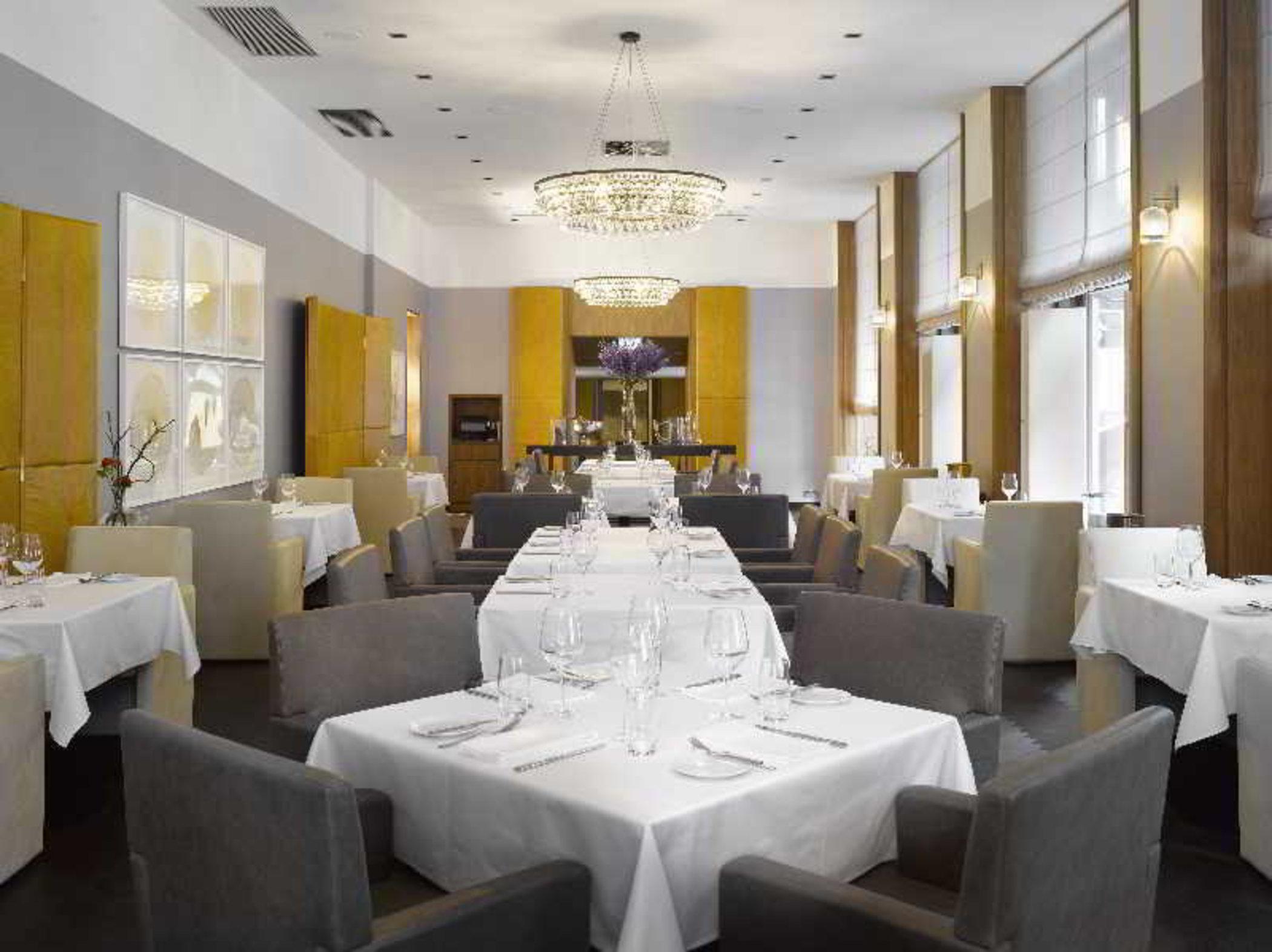 The Emblem Prague Hotel - Preferred Hotels & Resorts Bagian luar foto