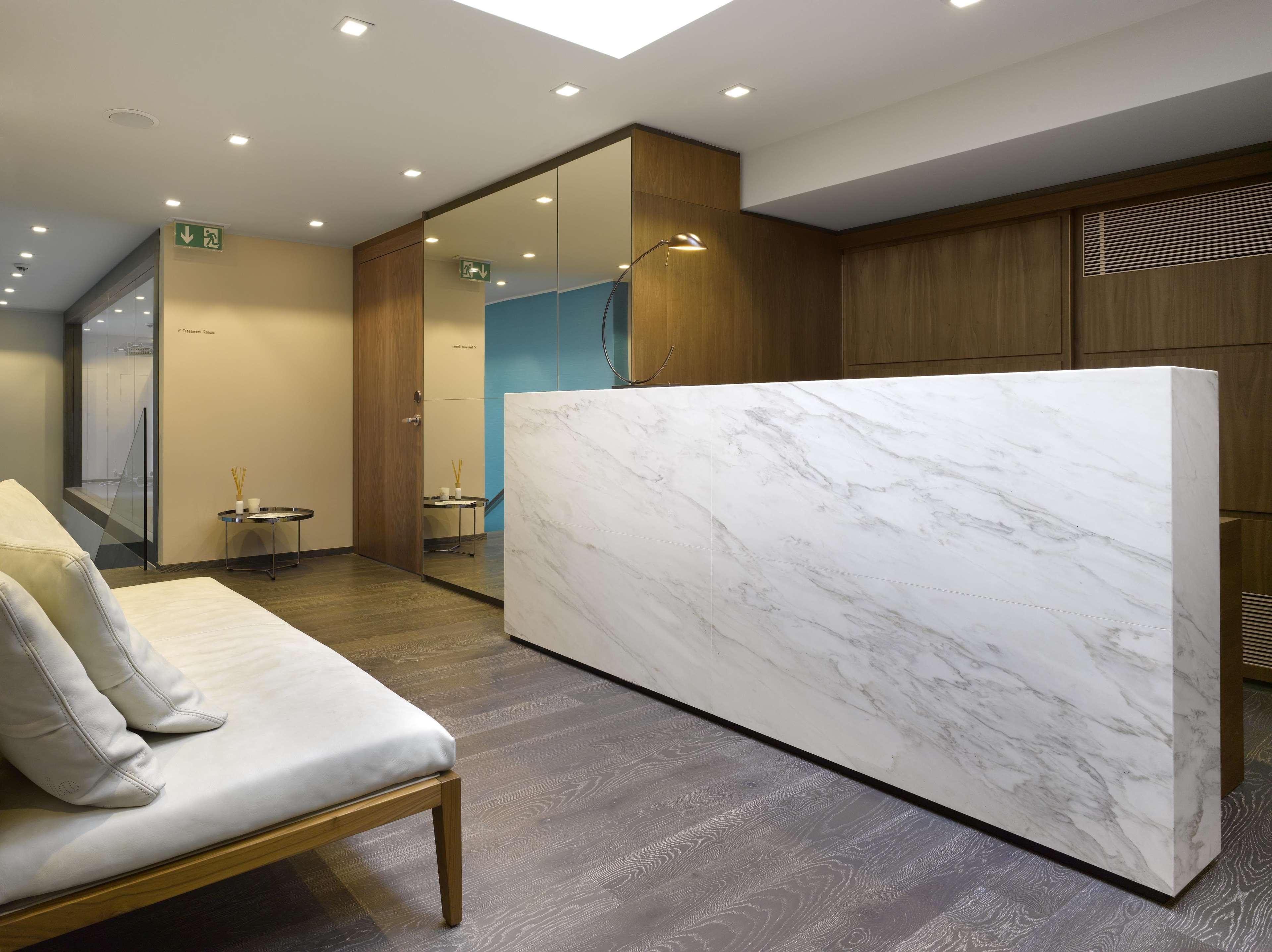 The Emblem Prague Hotel - Preferred Hotels & Resorts Bagian luar foto